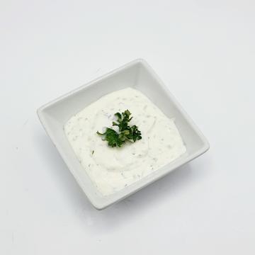 Náhľad tatárska omáčka,kečup,cesnaková majonéza,bylinkový dressing